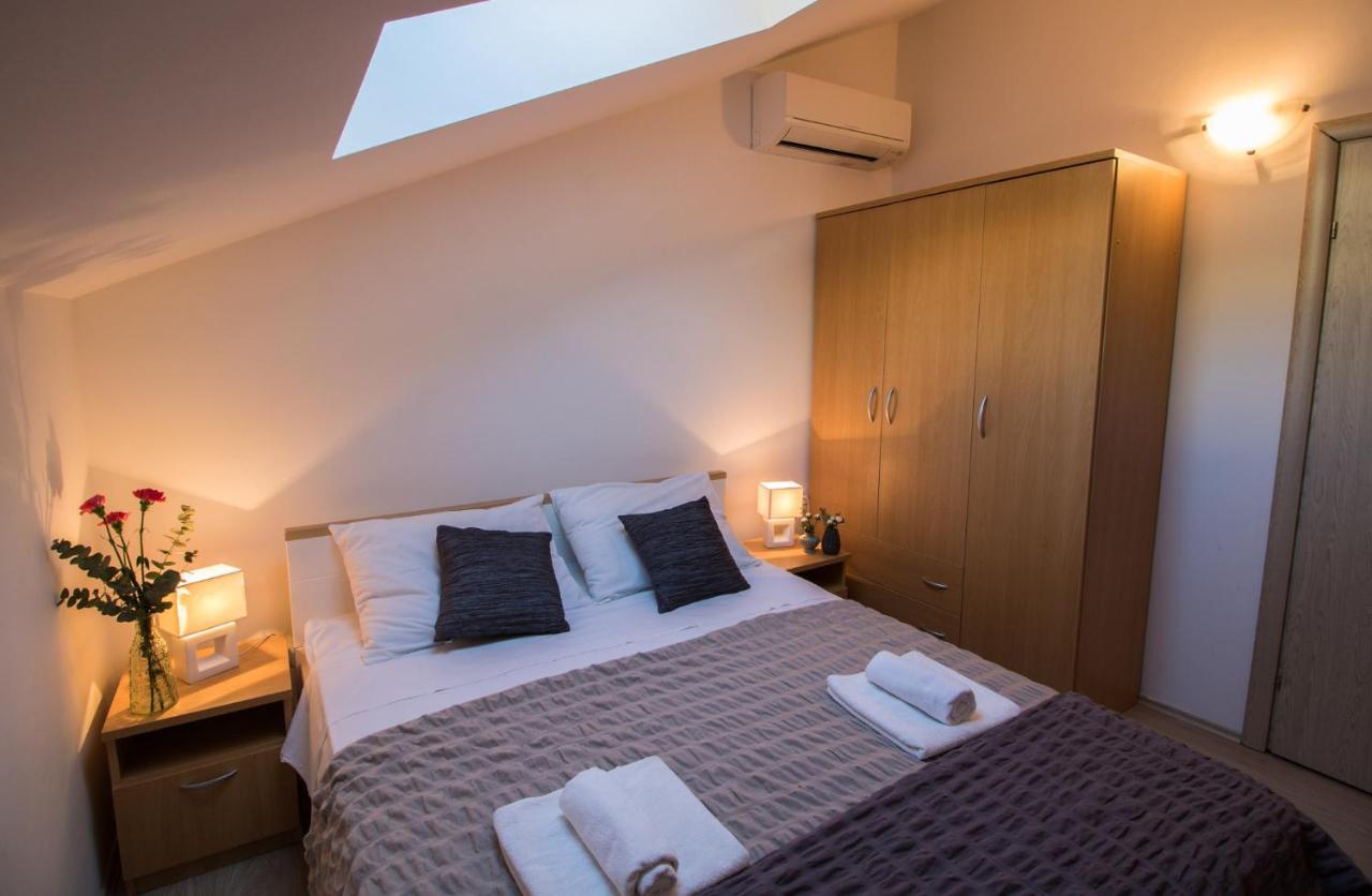 Apartments Villa Carica B&B Mimice Ngoại thất bức ảnh