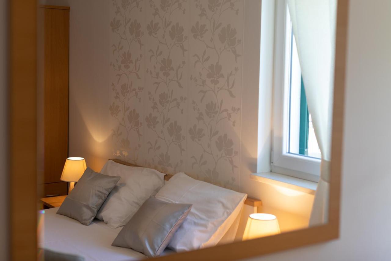 Apartments Villa Carica B&B Mimice Ngoại thất bức ảnh